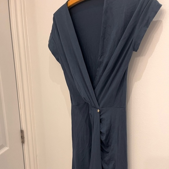 ALESSANDRO DELL'ACQUA bleu dress size 8 bleu short sleeve dress - Picture 14 of 14